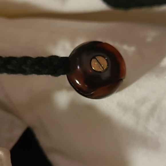 Bogner Ski Jacket, Ladies 14, Vintage, Ribbed Sleeves and bottom. Hood attached. - Picture 10 of 14